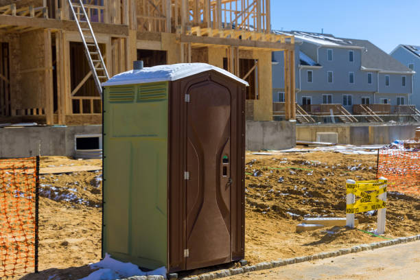 Best Portable bathroom rental  in Cuyahoga Falls, OH